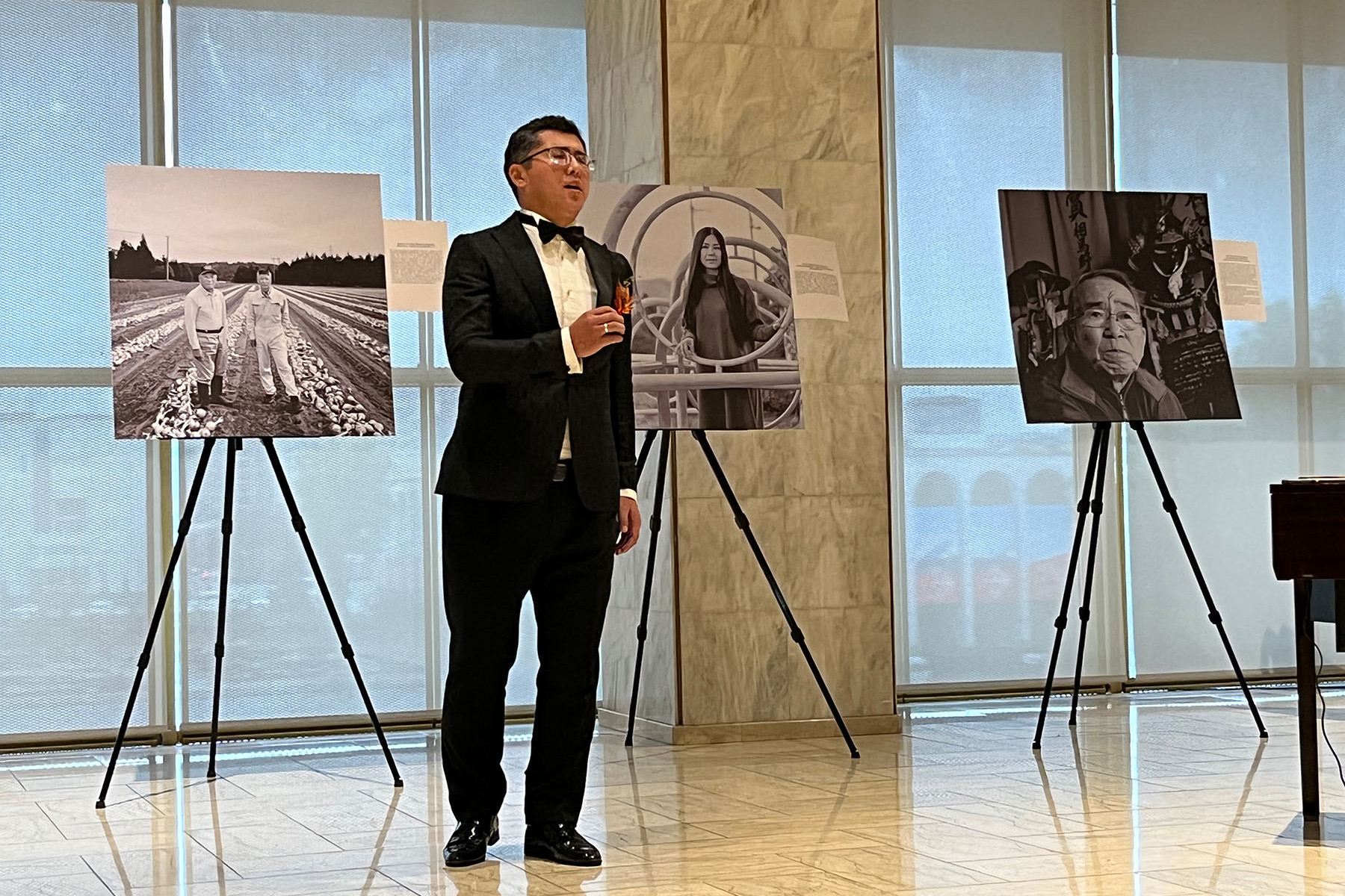 Yoshida held his solo exhibition and Kanie screened her documentary film at the Kyrgyzstan National Museum of History.